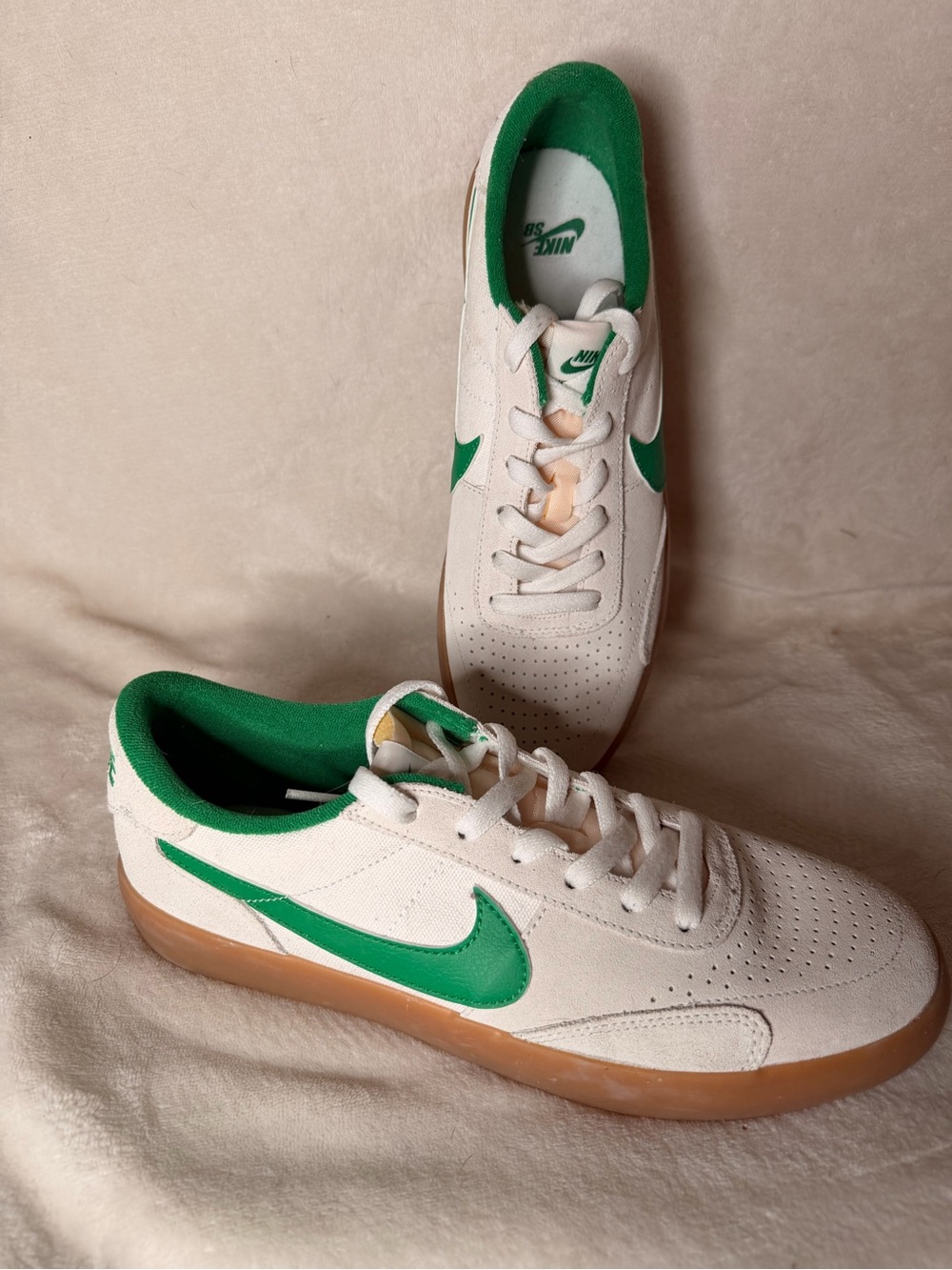 Nike SB Heritage Vulc - Summit White upper/Lucky Green swoosh - Size 9M/10.5W